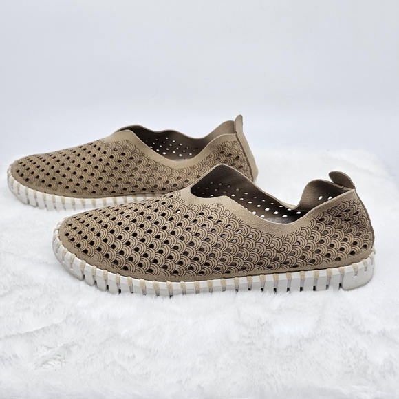 Isle Jacobsen hornback tulip slip on sneaker 41 - Picture 3 of 9